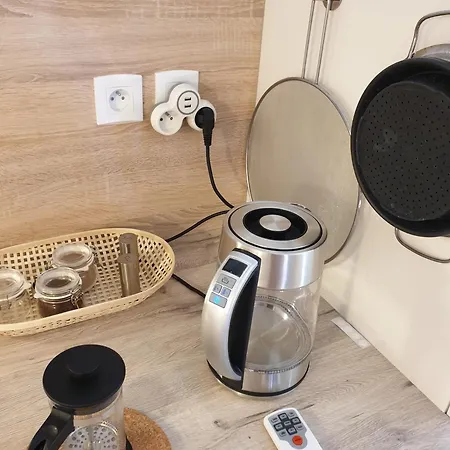 A04 Le Lounge - Clim- Wifi - Coeur De Apartment Béziers